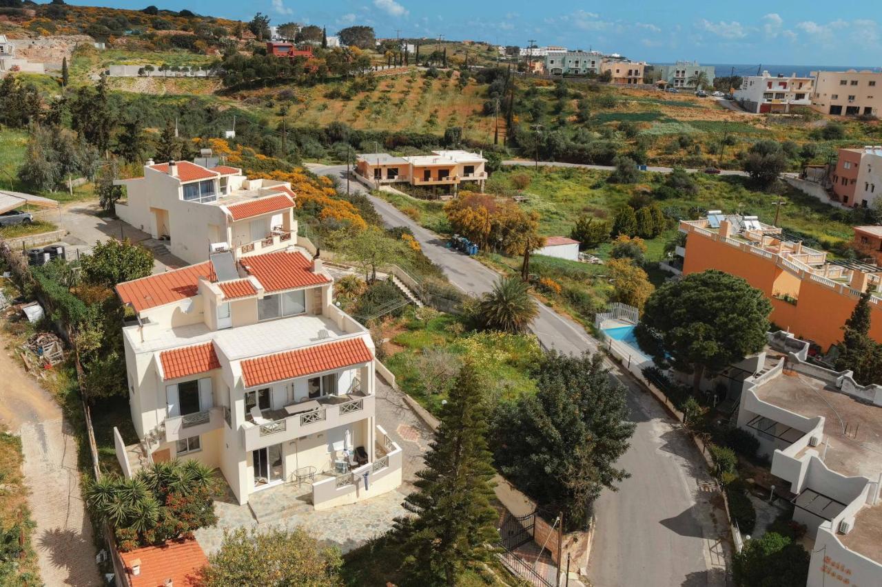 Villa Melenia For Family Holidays By The Beach Agia Pelagia Exteriör bild