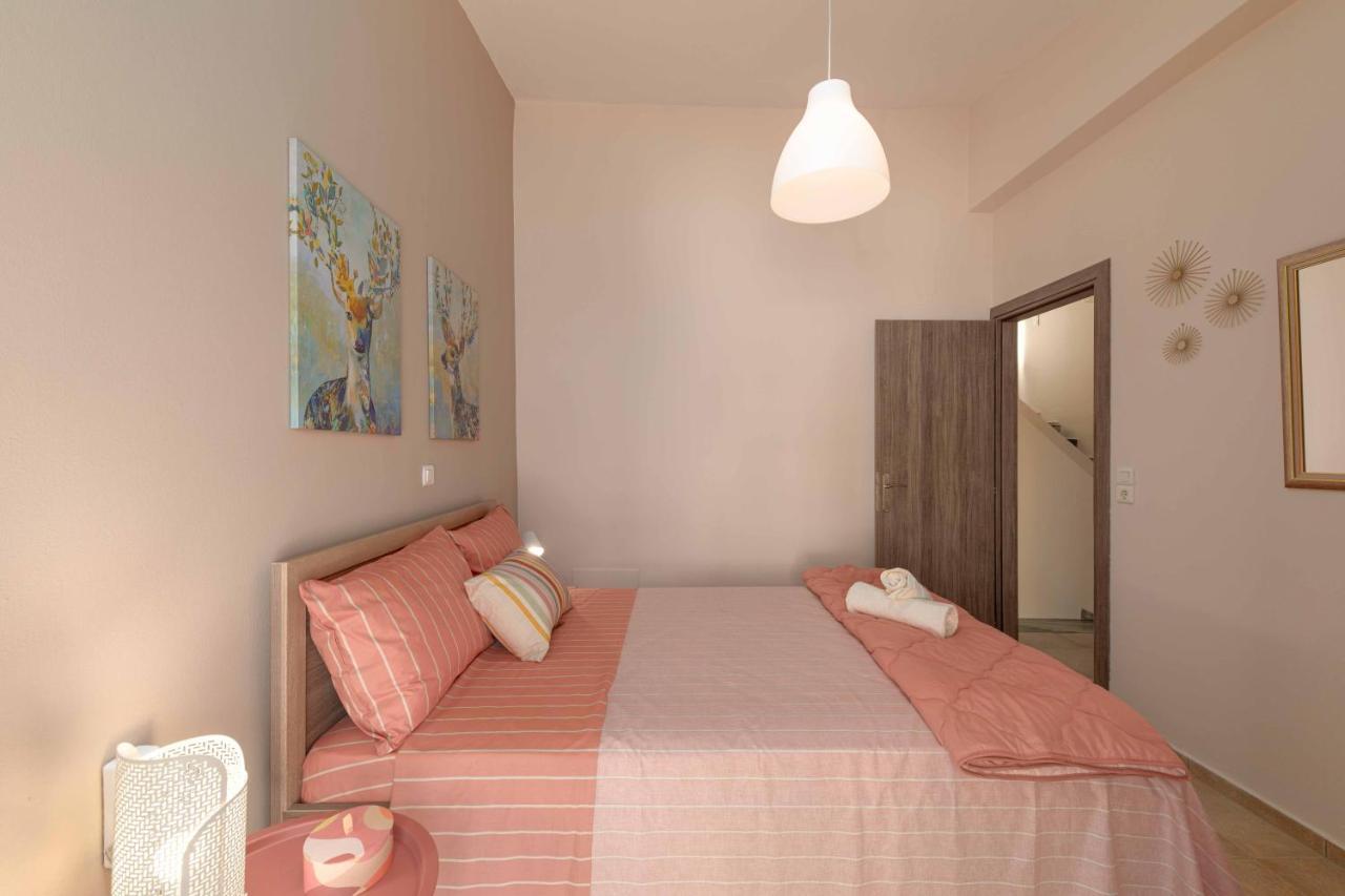 Villa Melenia For Family Holidays By The Beach Agia Pelagia Exteriör bild