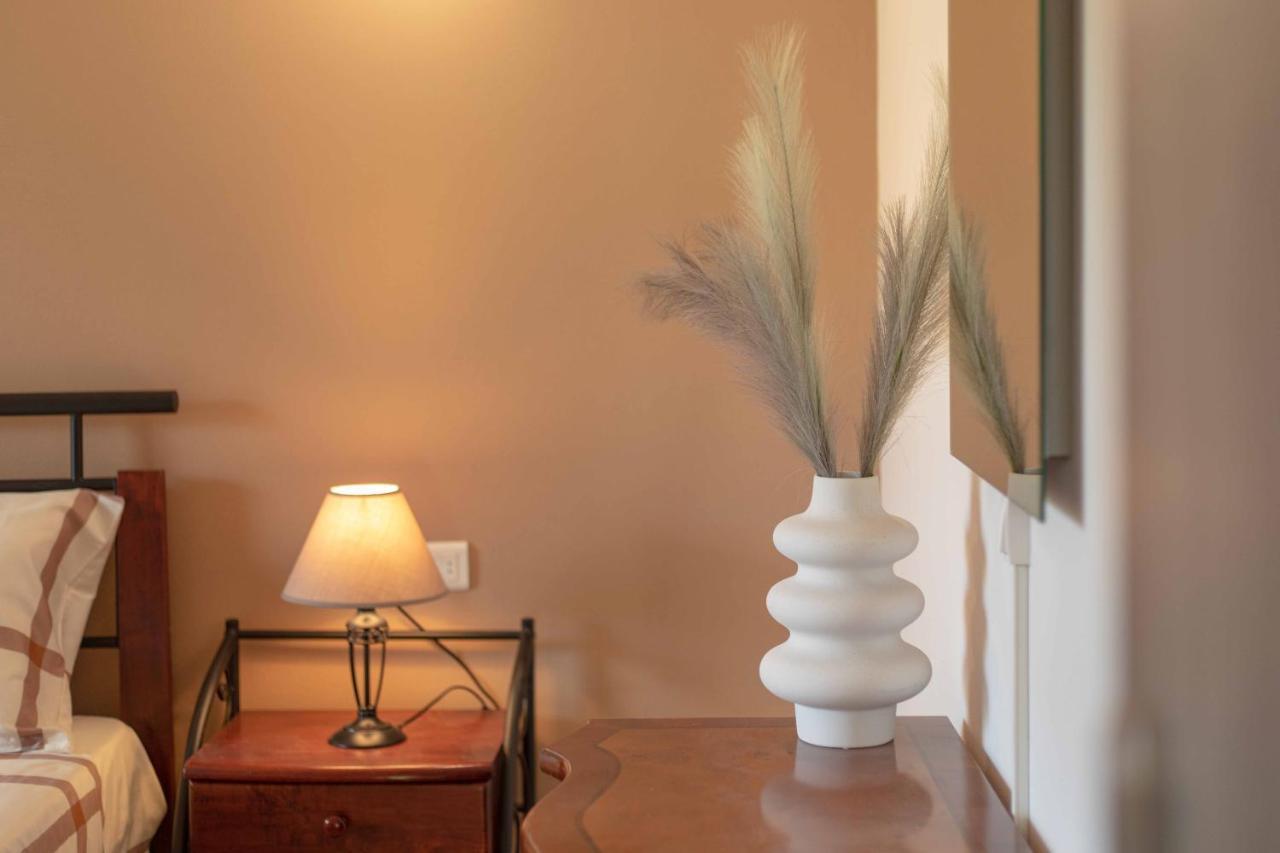 Villa Melenia For Family Holidays By The Beach Agia Pelagia Exteriör bild