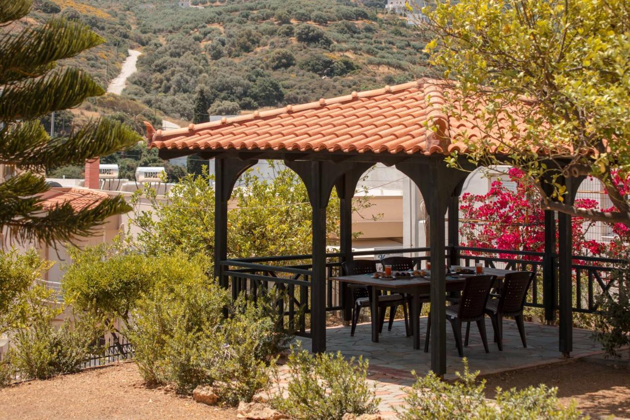 Villa Melenia For Family Holidays By The Beach Agia Pelagia Exteriör bild